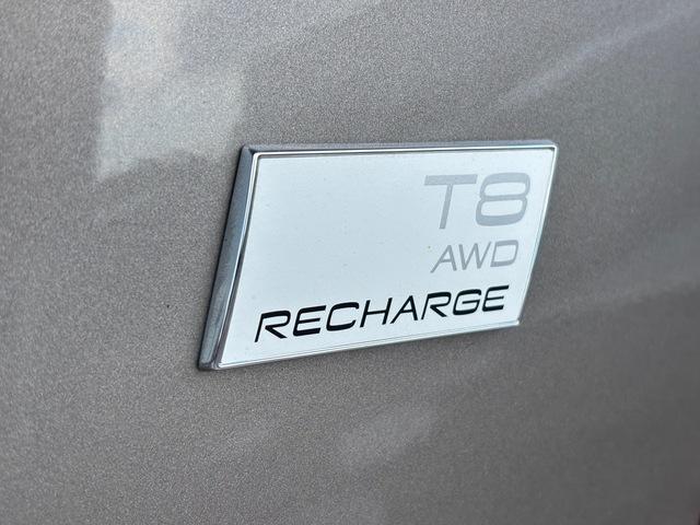 used 2022 Volvo XC90 Recharge Plug-In Hybrid car, priced at $41,999