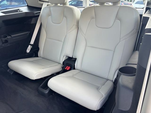 used 2022 Volvo XC90 Recharge Plug-In Hybrid car, priced at $41,999
