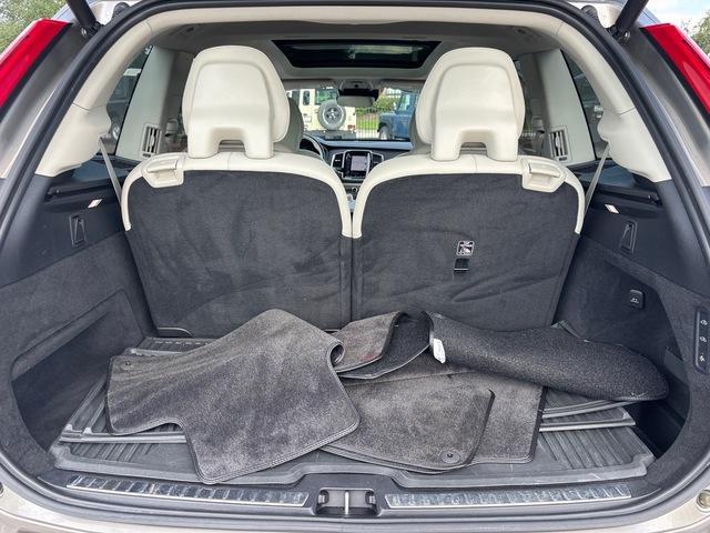 used 2022 Volvo XC90 Recharge Plug-In Hybrid car, priced at $41,999