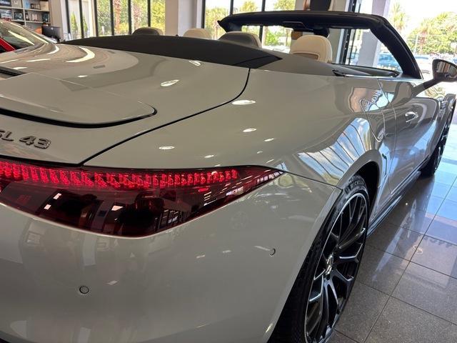 used 2023 Mercedes-Benz AMG SL 43 car, priced at $71,999