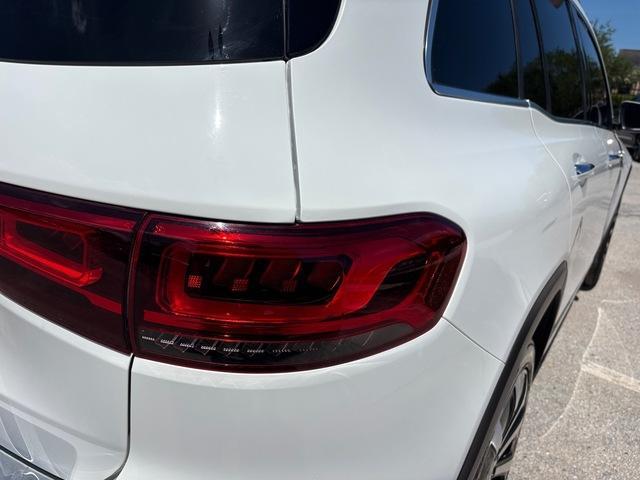 used 2021 Mercedes-Benz GLB 250 car, priced at $24,999