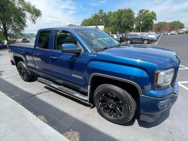 used 2018 GMC Sierra 1500 car, priced at $27,136