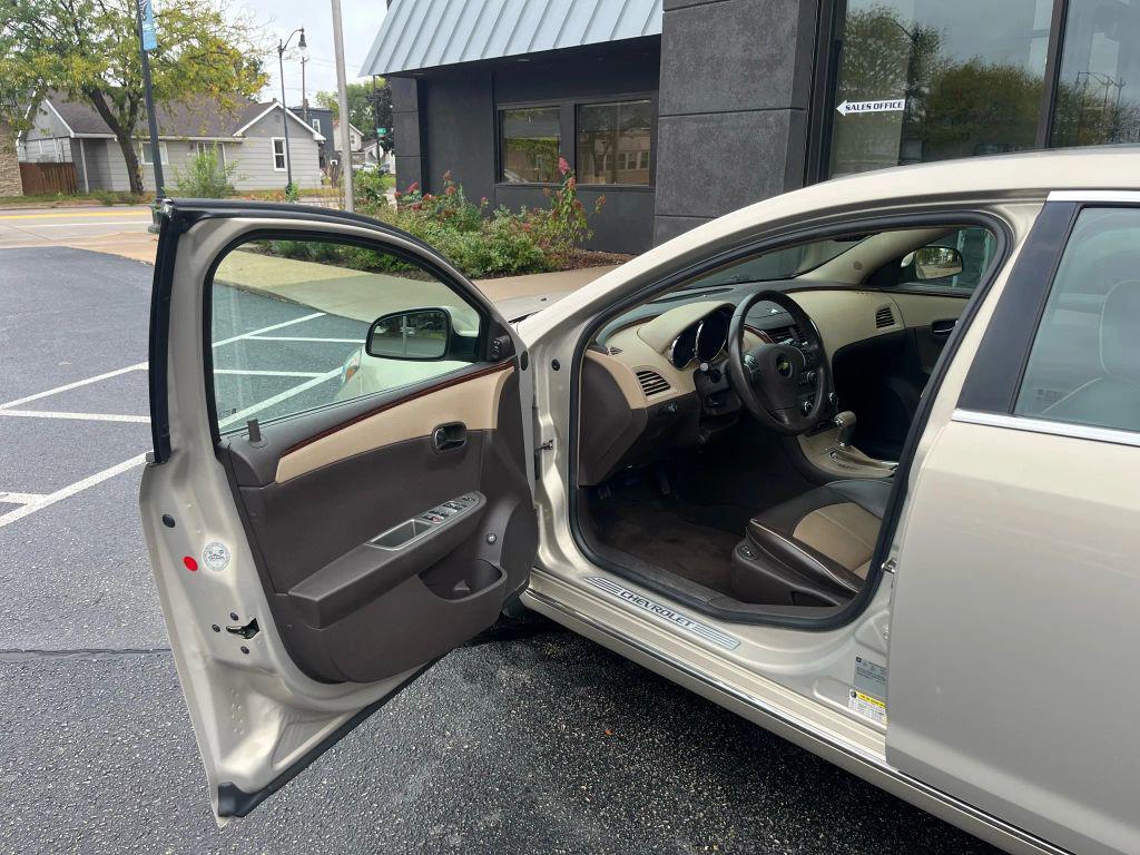 used 2009 Chevrolet Malibu car, priced at $8,942