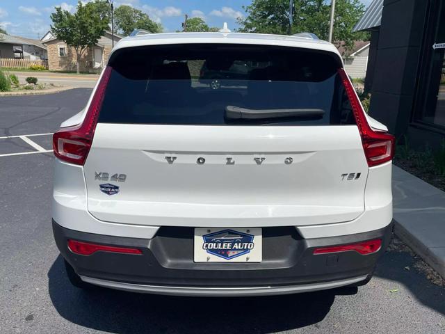 used 2020 Volvo XC40 car, priced at $18,990