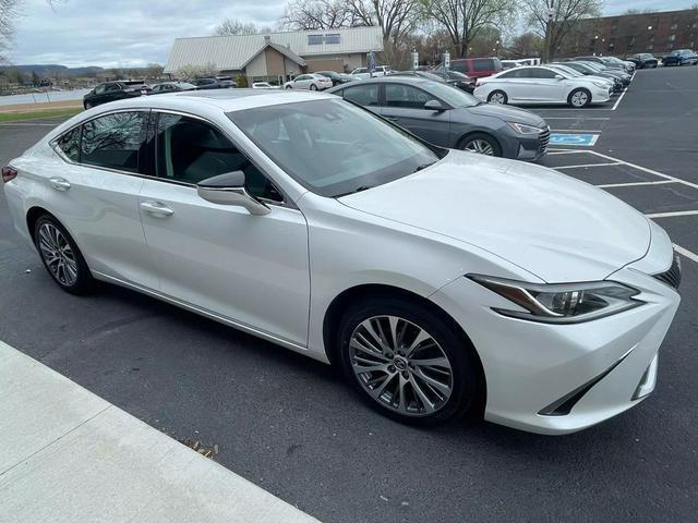 used 2020 Lexus ES 350 car, priced at $25,562