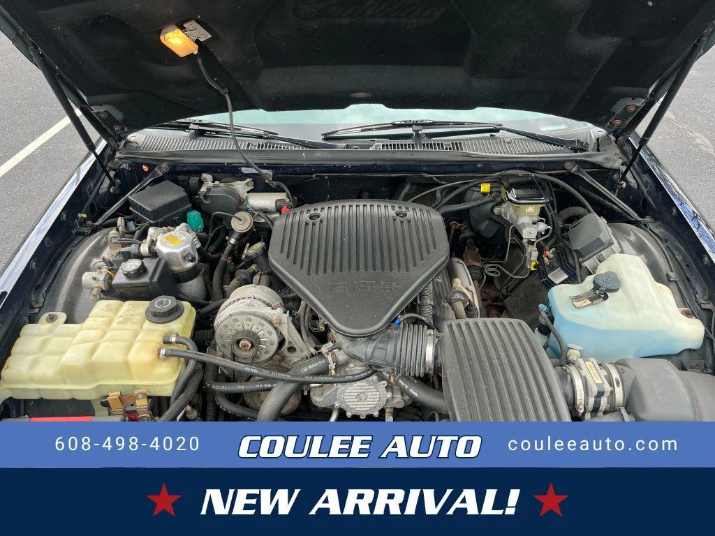 used 1994 Cadillac Fleetwood car, priced at $13,559