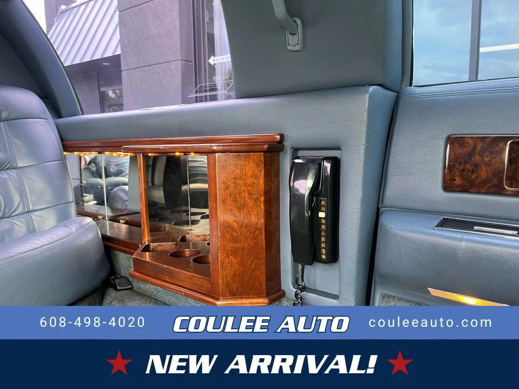 used 1994 Cadillac Fleetwood car, priced at $13,559