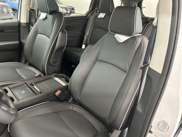 new 2025 Honda Odyssey car, priced at $49,860