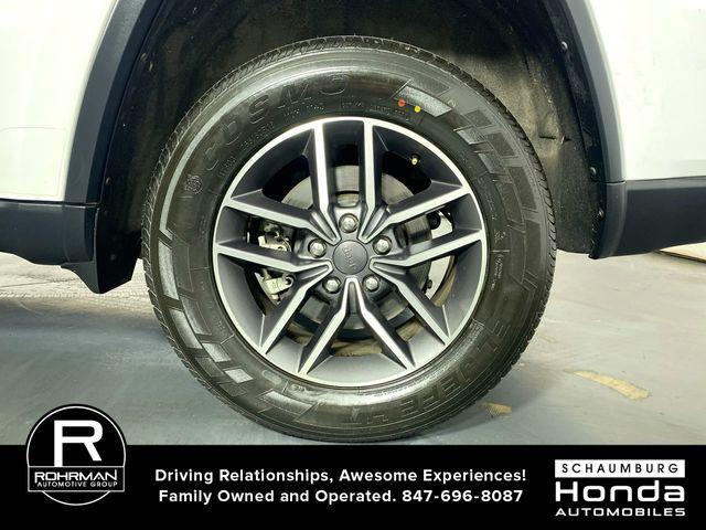 used 2022 Jeep Grand Cherokee WK car, priced at $27,200