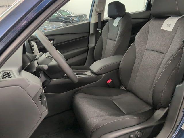 new 2025 Honda Accord car, priced at $30,319