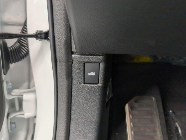 new 2025 Honda Accord Hybrid car, priced at $34,662