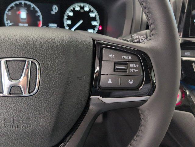 new 2026 Honda Odyssey car, priced at $46,033