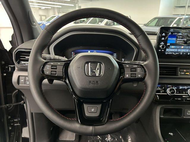 new 2025 Honda Pilot car, priced at $52,554