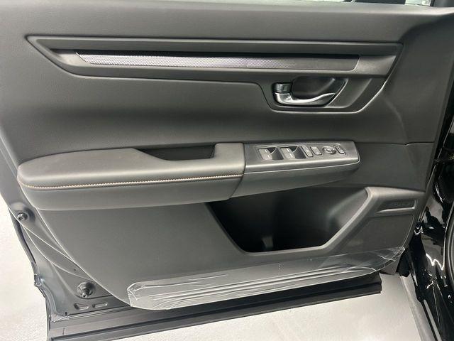 new 2026 Honda CR-V Hybrid car, priced at $40,195