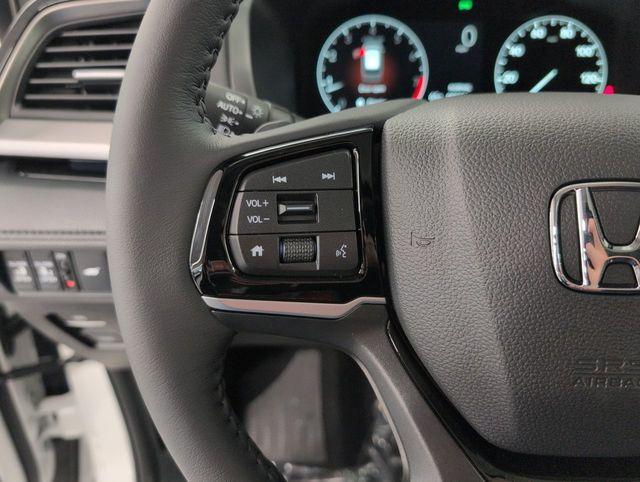 new 2026 Honda Odyssey car, priced at $46,033