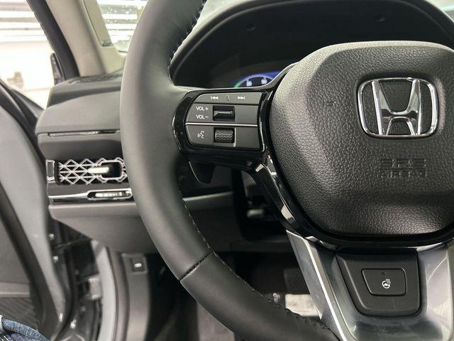 new 2025 Honda Accord Hybrid car, priced at $38,052