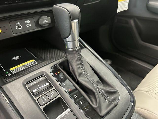 new 2025 Honda CR-V car, priced at $35,952