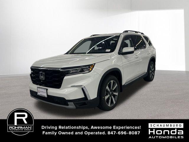 new 2025 Honda Pilot car, priced at $47,703
