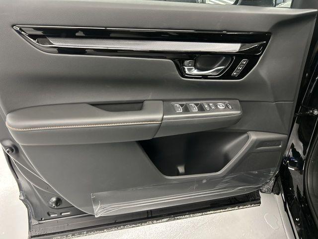 new 2025 Honda CR-V Hybrid car, priced at $39,536
