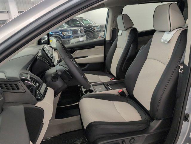 new 2026 Honda Odyssey car, priced at $48,951