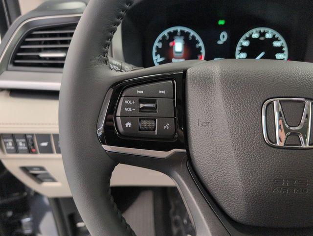 new 2026 Honda Odyssey car, priced at $41,910