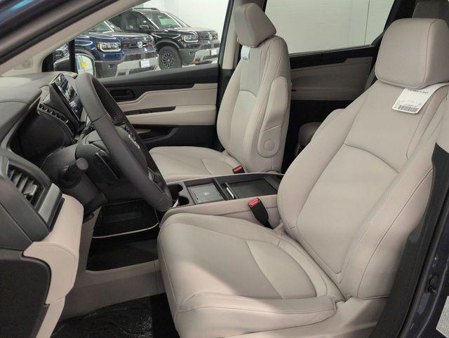 new 2026 Honda Odyssey car, priced at $41,910