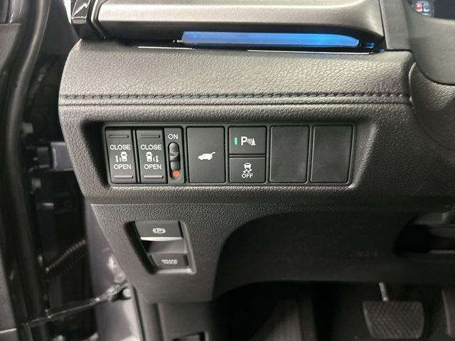 new 2025 Honda Odyssey car, priced at $44,748