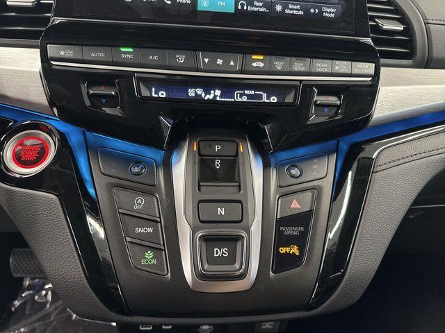 new 2025 Honda Odyssey car, priced at $45,175