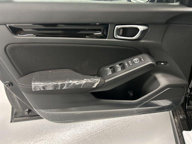 new 2025 Honda Civic Hybrid car, priced at $29,600