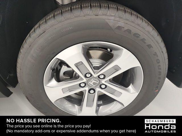 new 2025 Honda Pilot car, priced at $45,321
