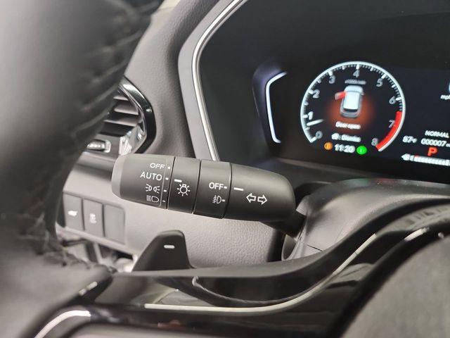 new 2025 Honda Pilot car, priced at $45,321