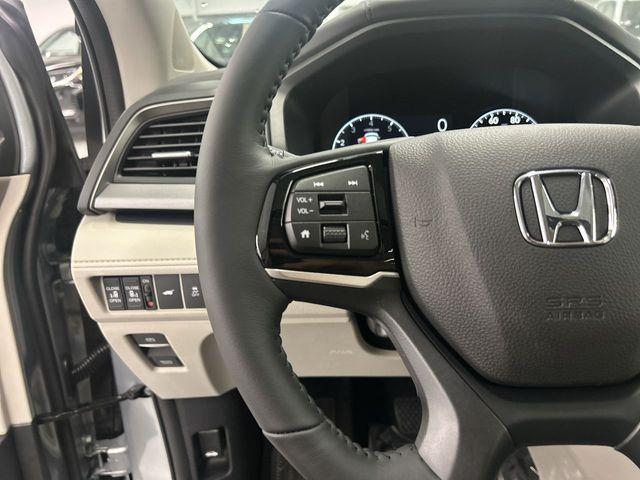 new 2025 Honda Odyssey car, priced at $41,052