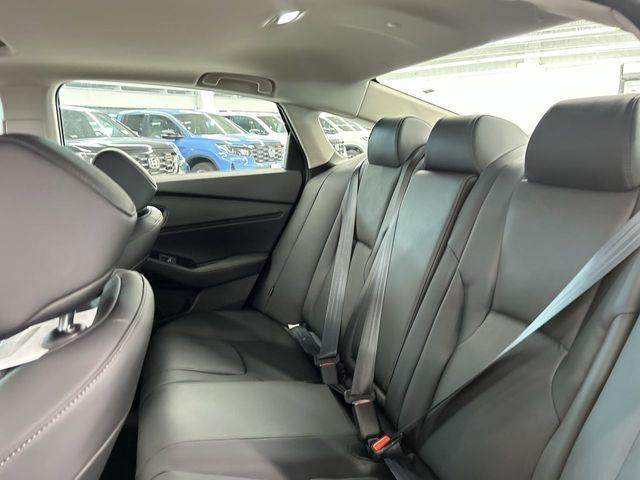 new 2025 Honda Accord Hybrid car, priced at $37,620
