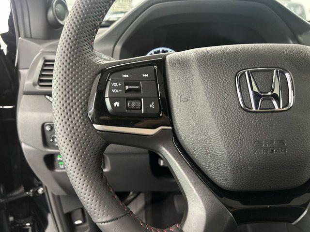 new 2025 Honda Ridgeline car, priced at $40,366