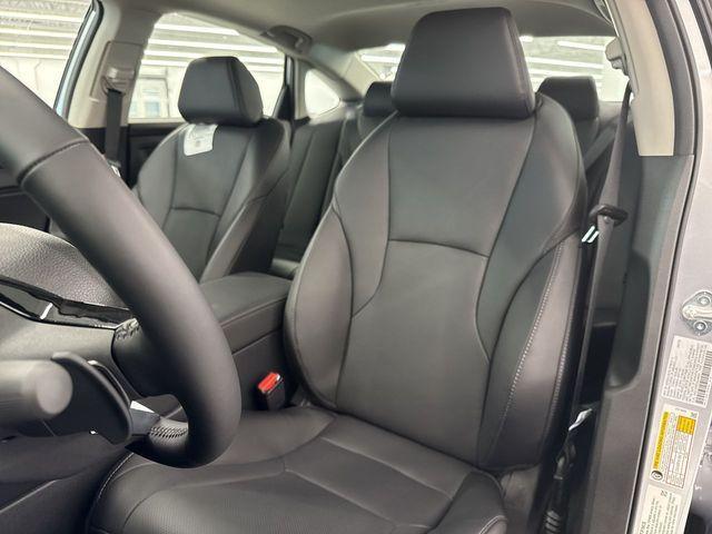 new 2025 Honda Accord Hybrid car, priced at $37,620