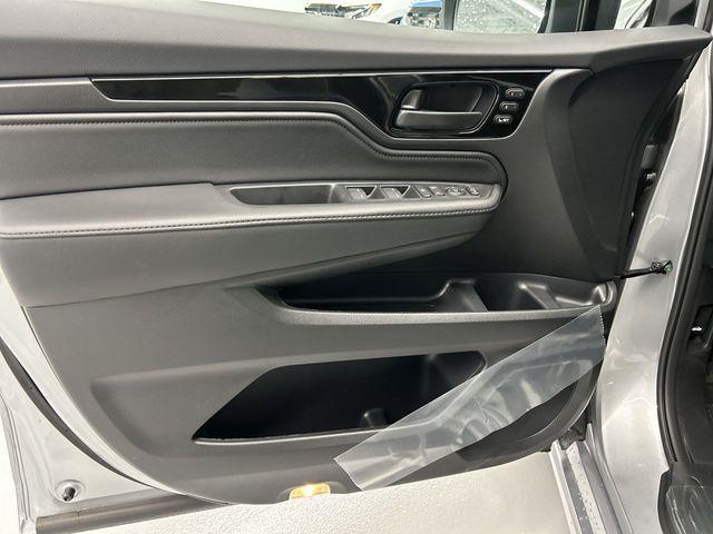 new 2025 Honda Odyssey car, priced at $46,022