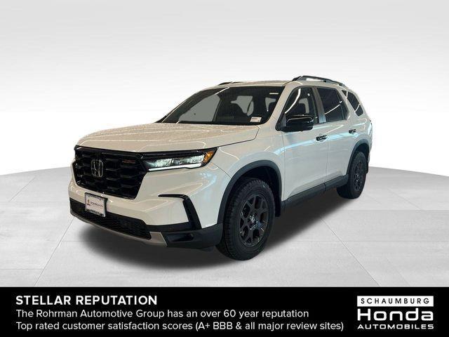 new 2025 Honda Pilot car, priced at $48,159