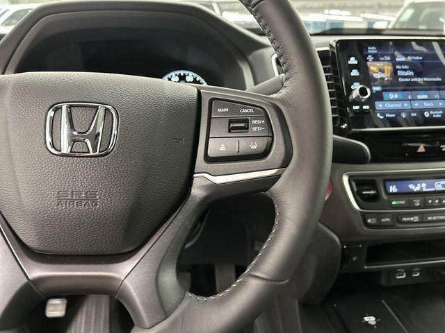 new 2025 Honda Ridgeline car, priced at $42,992