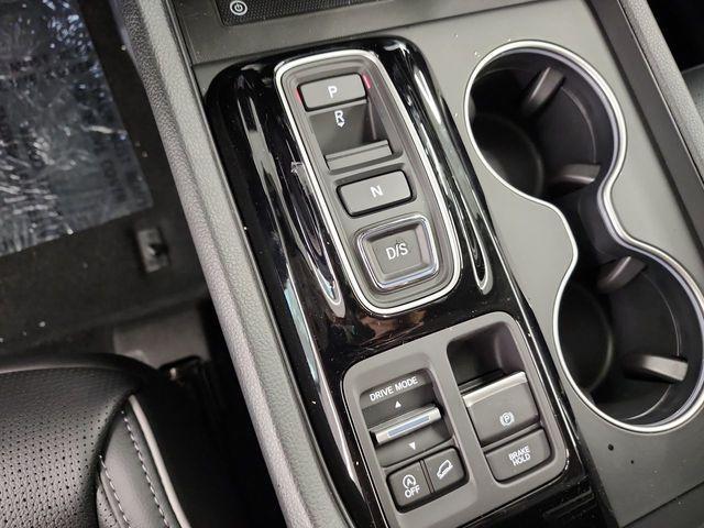 new 2025 Honda Pilot car, priced at $50,725