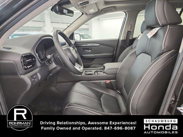 new 2025 Honda Pilot car, priced at $50,725