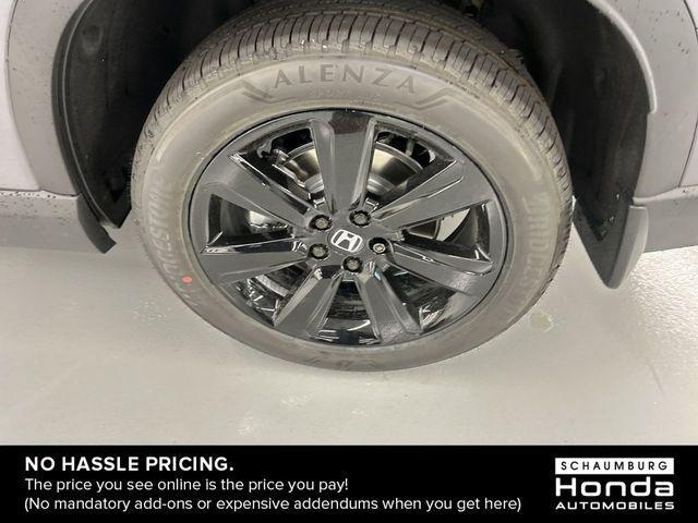 new 2025 Honda Pilot car, priced at $52,554