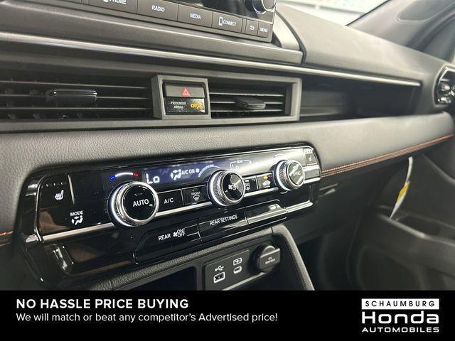 new 2025 Honda Pilot car, priced at $41,762