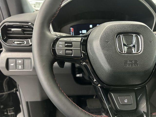 new 2025 Honda Pilot car, priced at $52,554