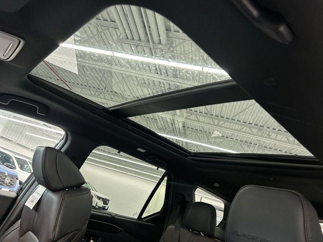 new 2025 Honda Pilot car, priced at $52,554