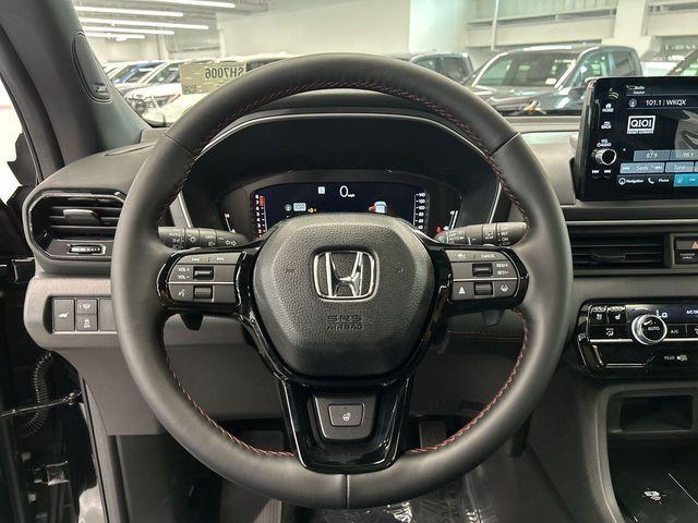 new 2025 Honda Pilot car, priced at $52,554