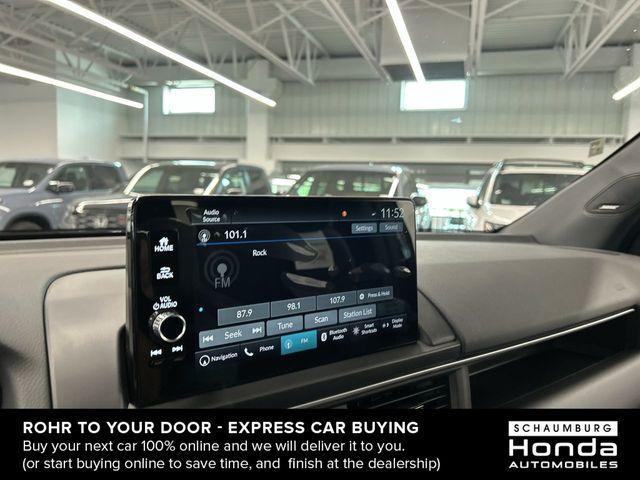 new 2025 Honda Pilot car, priced at $52,554