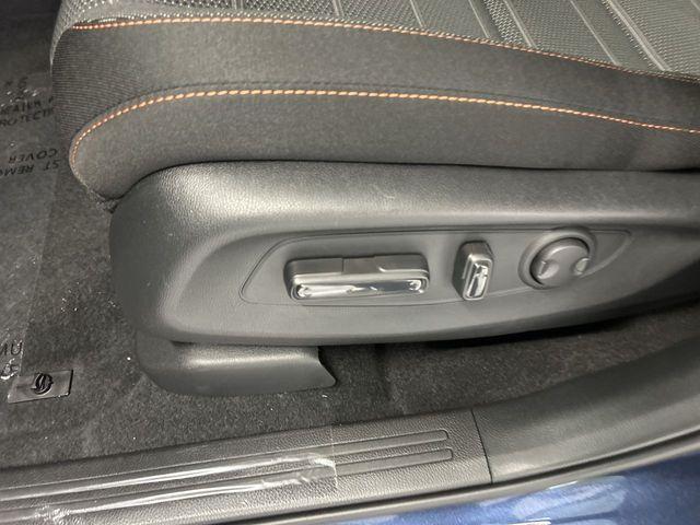 new 2026 Honda CR-V Hybrid car, priced at $38,525