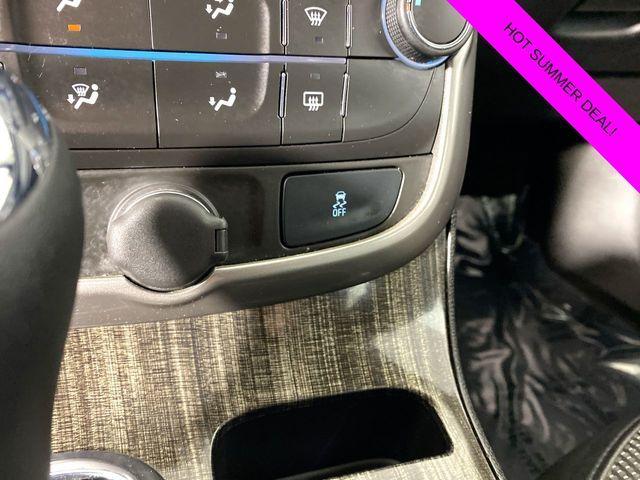 used 2015 Chevrolet Malibu car, priced at $10,300