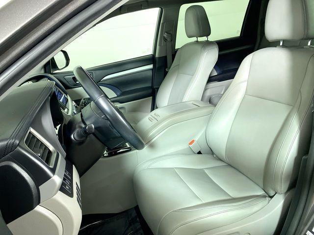 used 2017 Toyota Highlander car, priced at $22,500