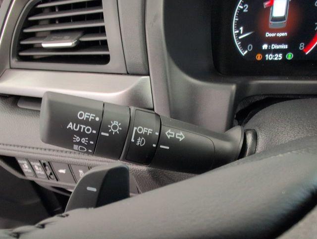 new 2026 Honda Odyssey car, priced at $41,910